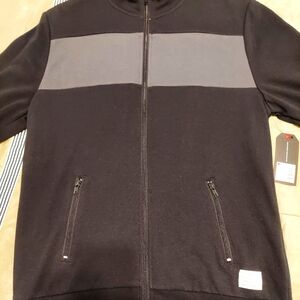 Adam Levine, Zipper sweater, black